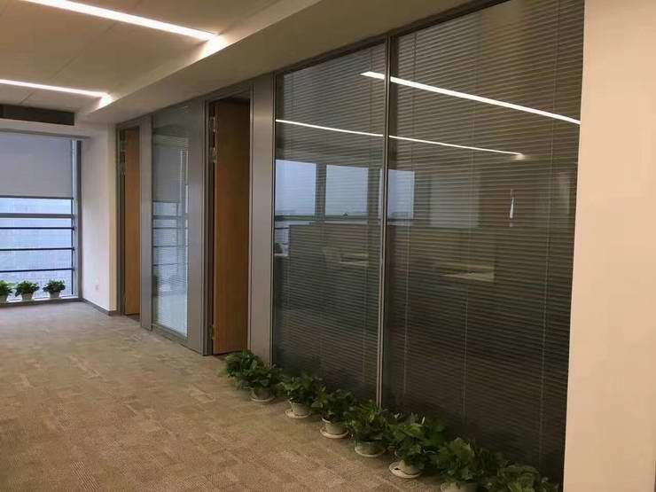 辦公室隔斷工程案例